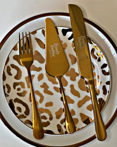 Bundt Buddies Elegantly Gold Knife Set